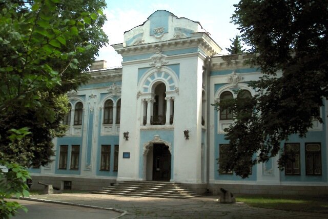 Житомирський краєзнавчий музей, центральна будівля